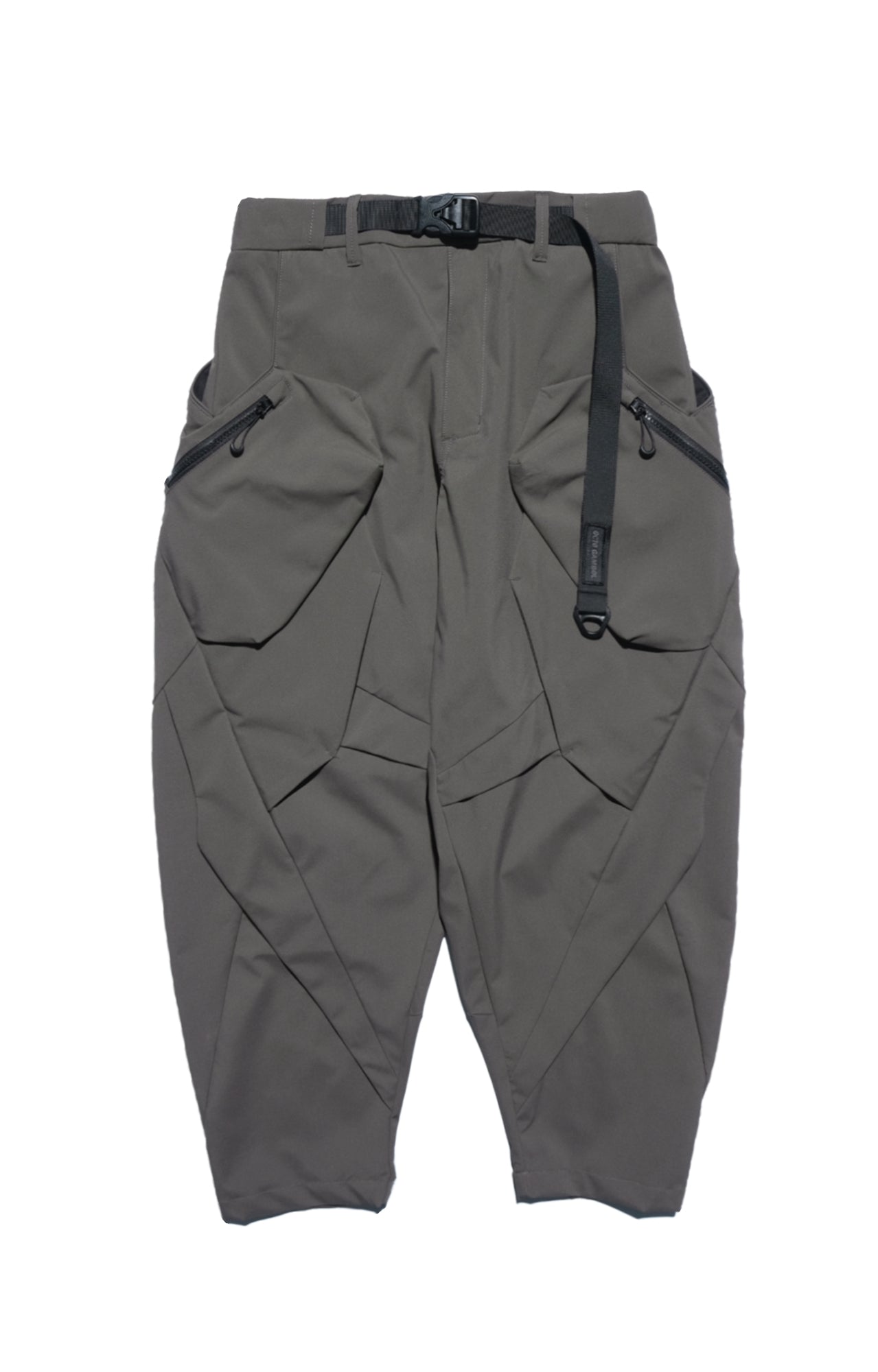 AW22 / 05 — P22-121 Hidden Pocket Trapezoidal Pants (Gauntlet Grey
